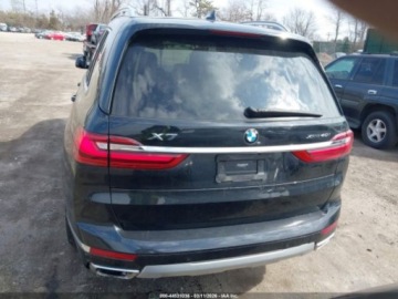 BMW X7 2021 BMW X7 xDrive40i 2021 3.0 Benzyna 335KM, zdjęcie 4