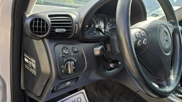 Mercedes Klasa C W203 Coupe W203 1.8 (C 160) 122KM 2005 Mercedes C 160 Panorama Automat, zdjęcie 17