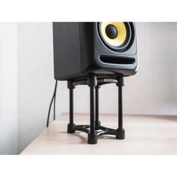 Изолирующая подставка для монитора IsoAcoustics ISO-155