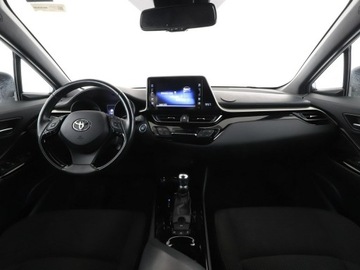 Toyota C-HR I Crossover 1.8 Hybrid 122KM 2018 Toyota C-HR klima auto grzane fotele kamera i, zdjęcie 14