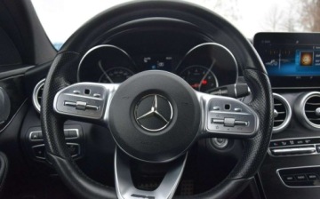 Mercedes Klasa C W205 2019 Mercedes-Benz Klasa C 2.0B AMG 265KM Navi Kamera Aktywne wydechy 123 TYS KM, zdjęcie 24