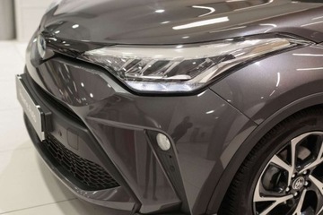 Toyota C-HR I Crossover Facelifting 1.8 Hybrid 122KM 2021 Toyota C-HR 1.8 Hybrid Style 1.8 Hybryda 122KM, zdjęcie 23