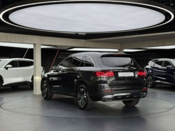 Mercedes GLC C253 SUV Plug-In 2.0 300e 320KM 2020 Mercedes-Benz GLC 300e 4Matic EQ-Power Business ACC Kamera cofania Nawi, zdjęcie 22