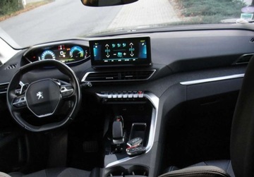 Peugeot 3008 II Plug-In Hybrid Facelifting 1.6 HYBRID 225KM 2022 Peugeot 3008 Plugin-in 1.6 Hybryda Plug-in 225KM, zdjęcie 5