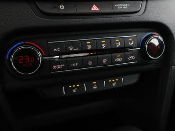 Kia XCeed PHEV 1.6 GDi Plug-in Hybrid 141KM 2020 Kia XCeed Plug in Hybrid, Kamera, Navi,, zdjęcie 28