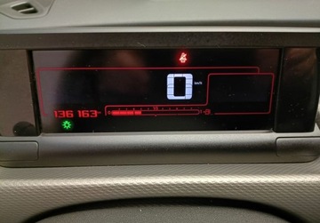 Citroen C4 Cactus Crossover 1.2 PureTech 82KM 2015 Citroen C4 Cactus z Gwarancja Salon PL Od RiA 1.2 Benzyna 82KM, zdjęcie 8