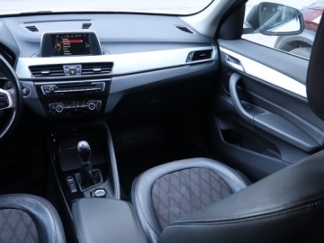 BMW X1 F48 Crossover sDrive18i 136KM 2016 BMW X1 sDrive18i, Salon Polska, Skóra, Klima, zdjęcie 7