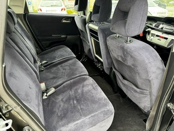 Honda FR-V 1.8i-VTEC 140KM 2007 Honda FR-V 1.8i Climatronic Gwarancja, zdjęcie 13