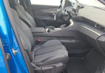 Peugeot 3008 II Crossover Facelifting  1.2 PureTech 130KM 2021 Peugeot 3008 1.2 PureTech Allure SS EAT8 1.2 Benzyna 130KM, zdjęcie 18