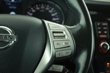 Nissan Qashqai II Crossover 1.2 DIG-T 115KM 2015 Nissan Qashqai 1.2 DIG-T, Navi, Klima, zdjęcie 16