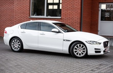 Jaguar XE Sedan 2.0 i4 180KM 2016 Jaguar XE 2.0d 180PS AWD R-Sport 119tys km serwis bezwypadek Gwarancja, zdjęcie 24