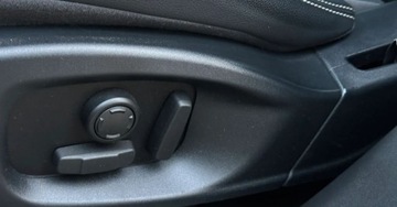 Jaguar F-Pace 2017 Jaguar F-Pace R Sport, Lampy LED, 2.0 D AWD 4x4, Bezwypadkowy Nowy Rozrzad, zdjęcie 16