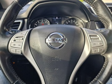 Nissan Qashqai II Crossover 1.2 DIG-T 115KM 2014 Nissan Qashqai Benzyna Tekna Navigacja Panorama, zdjęcie 31