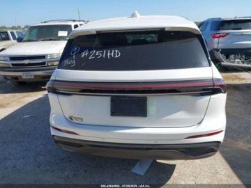 Lincoln 2024 Lincoln Nautilus Premiere 2024 2.0l 2.0 Benzyna 250KM, zdjęcie 4