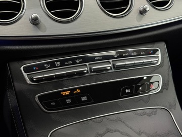 Mercedes Klasa E W213 Limuzyna 2.0 220d 194KM 2020 Mercedes-Benz E 220 AMG / Avantgarde / Ambiente /, zdjęcie 22
