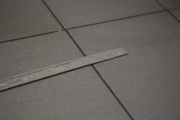 LIŠTA DVEŘE CHRÓM SKODA SUPERB II 3T0853516