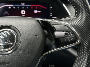 Skoda Octavia IV Kombi 2.0 TDI SCR 200KM 2022 Skoda Octavia 2.0TDI 200KM 4X4 RS DSG l Hak, HUD,, zdjęcie 17