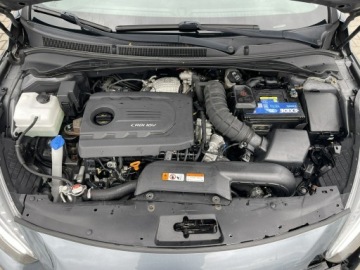 Hyundai i40 Kombi Facelifting 1.7 CRDi 141KM 2017 Hyundai i40 Automat Kamera Podgrz. Klimatronik, zdjęcie 13