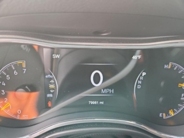 Jeep Cherokee V 2019 Jeep Cherokee 2019 JEEP GRAND CHEROKEE LAREDO 3.6 Benzyna 295KM, zdjęcie 8