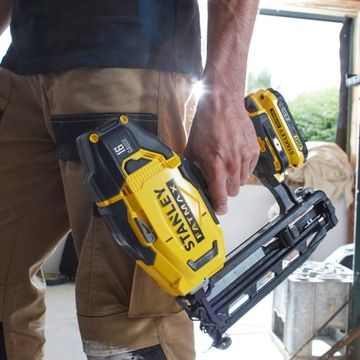 Гвоздезабиватель 16GA 18 В 2x2 Ач V20 Stanley SFMCN616D2