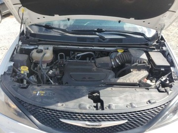 Chrysler Voyager V 2022 Chrysler Voyager LX 2022 3.6l 3.6 Benzyna 287KM, zdjęcie 6