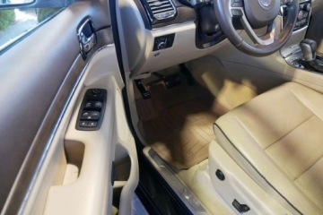 Jeep Grand Cherokee IV 2021 Jeep Grand Cherokee Overland 3.6 286KM Hak Pneumatyka Panorama 4x4 Wentyla, zdjęcie 22