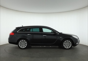 Opel Insignia I Sports Tourer 2.0 CDTI ECOTEC 160KM 2012 Opel Insignia 2.0 CDTI, Automat, Klima, zdjęcie 5
