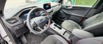 Ford Kuga III SUV Plug-In 2.5 EcoBlue 225KM 2023 Ford Kuga Ford Kuga III Ford Kuga 2.5 Plug-In Hybrid 225 Km ST-Line Przeb, zdjęcie 8