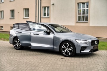 Volvo S60 III 2022 R-DESIGN__ 5 SZTUK W OFERCIE, zdjęcie 18