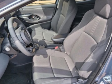 Toyota Yaris IV Hatchback Facelifting 1.5 Hybrid Dynamic Force 116KM 2026 Od ręki - Style 1.5 Hybrid 116KM | Podgrzewane fotele!, zdjęcie 6