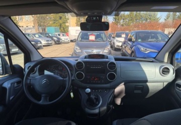 Citroen Berlingo II Combi 1.6 VTI 120KM 2010 Citroen Berlingo Citroen Berlingo 1.6 Benzyna 120KM, zdjęcie 20