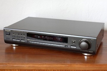 ST-GT550 Technics Стереосинтезатор-тюнер Radio i4