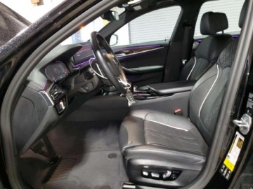 BMW Seria 5 G30-G31 2021 BMW Seria 5 530xi 2021 2.0l 2.0 Benzyna 248KM, zdjęcie 7