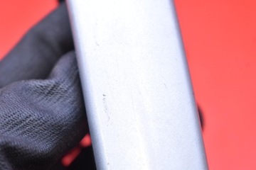 KLIKA LEVÝ ZADNÍ STŘÍBRNÁ LEXUS IS220 XE20 05-10