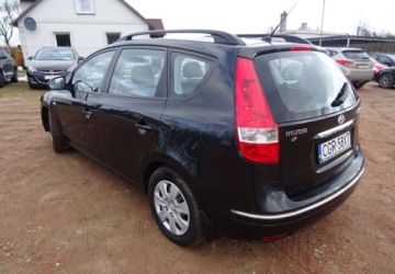 Hyundai i30 I CW 1.6 CRDi 115KM 2008 Hyundai i30 1.6crdi,klima,el.szyby,zarejes 1.6 Diesel 116KM, zdjęcie 3