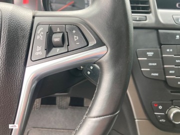 Opel Insignia I Sports Tourer 2.0 CDTI ECOTEC 160KM 2011 Opel Insignia bardzo ladna, po oplatach, GWARANCJA 2.0 Diesel 160KM, zdjęcie 20