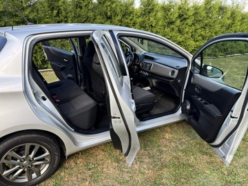 Toyota Yaris III Hatchback 5d Facelifting 1.33 Dual VVT-i 99KM 2014 Toyota Yaris 1,3 VVTi- 99KM B+G Kamera Cofania, zdjęcie 6