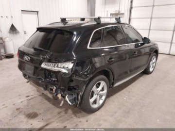 Audi Q5 II 2020 Audi Q5 2020 Audi Q5 Premium 45 TFSI quattro 2.0 Benzyna 248KM, zdjęcie 4