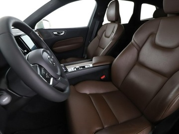 Volvo XC60 II Crossover T8 Twin Engine 390KM 2020 Volvo XC 60 FV23% Plug-In panorama Navi Kamera, zdjęcie 12