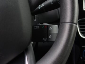 Renault Clio IV Hatchback 5d Facelifting 0.9 TCe 90KM 2019 Renault Clio 0.9 TCe, VAT 23%, Klima, Tempomat, zdjęcie 15