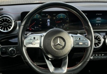 Mercedes CLA C118/X118 Shooting Brake 2.0 200d 150KM 2021 Mercedes-Benz CLA AMG 4Matic Duza Navi FV 23 2.0 Diesel 150KM, zdjęcie 19