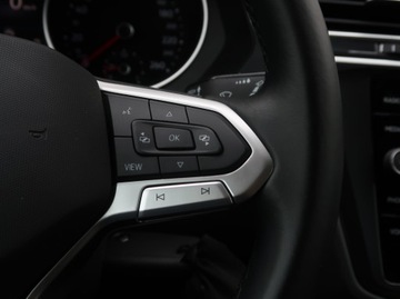 Volkswagen Tiguan II SUV 1.5 TSI EVO 130KM 2020 VW Tiguan 1.5 TSI, Salon Polska, Serwis ASO, zdjęcie 16