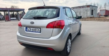 Kia Venga Mikrovan 1.4 DOHC CVVT 90KM 2012 Kia Venga 1.4 Benzyna 90ps.Webasto 87tys.km Klima Grzane Fotele 2012, zdjęcie 14