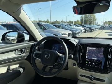 Volvo XC40 Crossover Facelifting 2.0 B3 163KM 2025 Volvo XC 40 XC40 B3 Plus Dark Aktywny tempomat Bli, zdjęcie 9