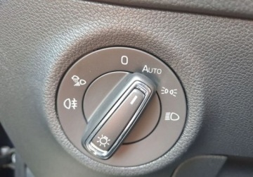Skoda Kodiaq I SUV Facelifting 1.5 TSI 150KM 2023 Skoda Kodiaq STYLE 1.5 TSI 150KM DSG Kamera Navi 3 Strefy klimatyzacji Sal, zdjęcie 27