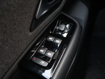 Citroen C5 X Liftback 1.2 PureTech 131KM 2023 Citroen C5 X 1.2 PureTech, Salon Polska, zdjęcie 15