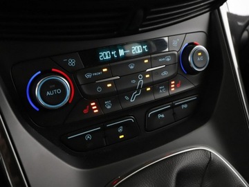 Ford C-MAX II Grand C-MAX Facelifting 1.5 TDCi ECOnetic 105KM 2016 Ford C-Max Navi Klimatyzacja Czujniki parkowania, zdjęcie 26