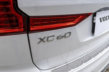 Volvo XC60 II Crossover Plug-In Facelifting 2.0 T6 350KM 2024 Volvo XC 60 YV1UZH4V0S1132937, zdjęcie 11