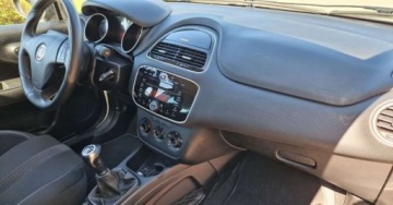Fiat Punto Punto Evo Hatchback 3d 1.4 16v MultiAir Turbo Start&amp;Stop 135KM 2011 Fiat Punto Evo Fiat Punto Evo 1.4 16V Multiair Turbo Sport StartampStopp, zdjęcie 17