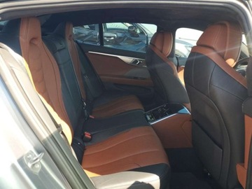 BMW Seria 8 II 2022 BMW Seria 8 M850xi 2022 4.4l 4.4 Benzyna 523KM, zdjęcie 10